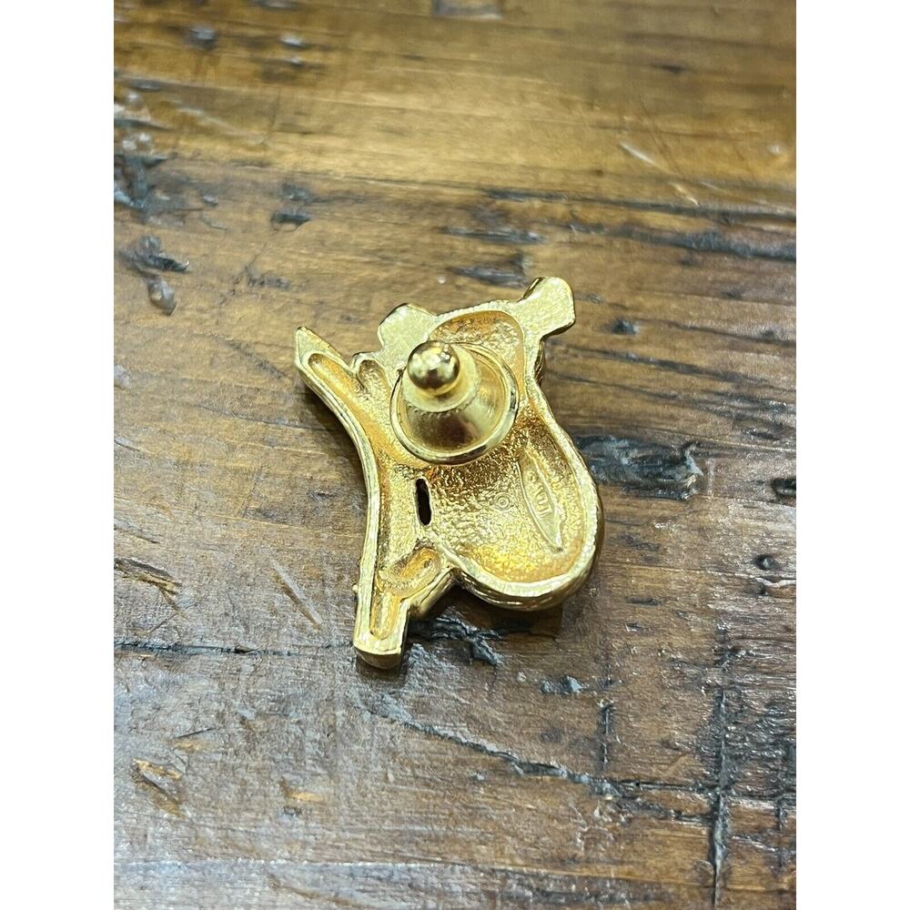 Avon Koala Bear Faux Pearl Accent Lapel Pin - Picture 5 of 8